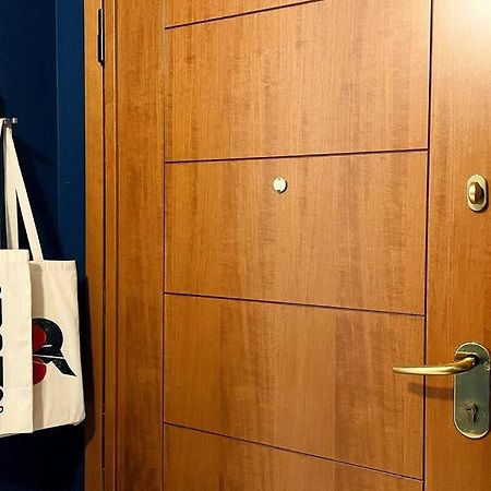 Cybele Apt Downtown Apartment Волос Екстериор снимка