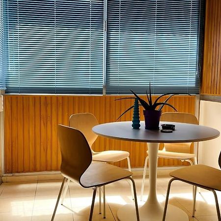 Cybele Apt Downtown Apartment Волос Екстериор снимка