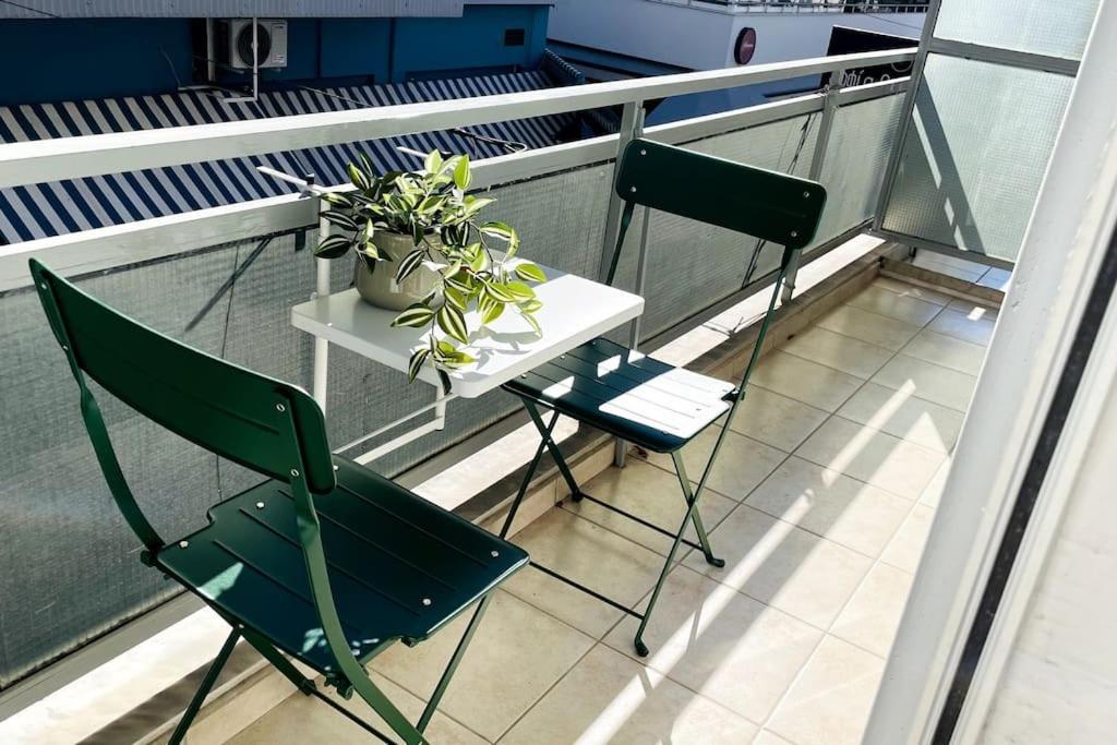 Cybele Apt Downtown Apartment Волос Екстериор снимка
